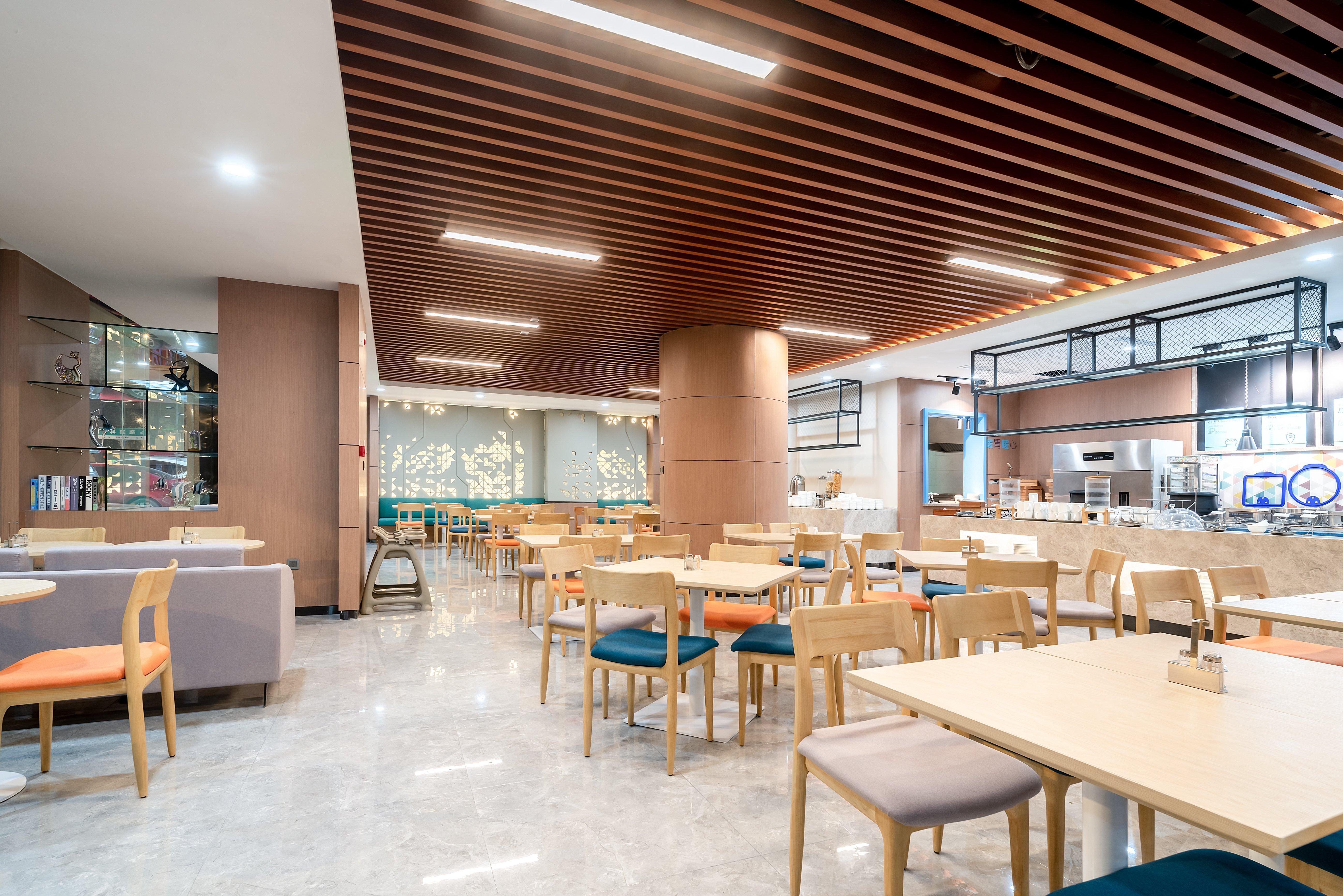 Holiday Inn Express Jinan Jingshi Road, An Ihg Hotel المظهر الخارجي الصورة